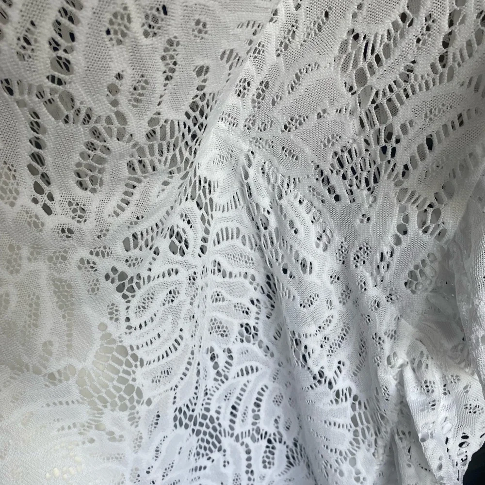 Lilly Pulitzer White Lace Coverup - Picture 4 of 4